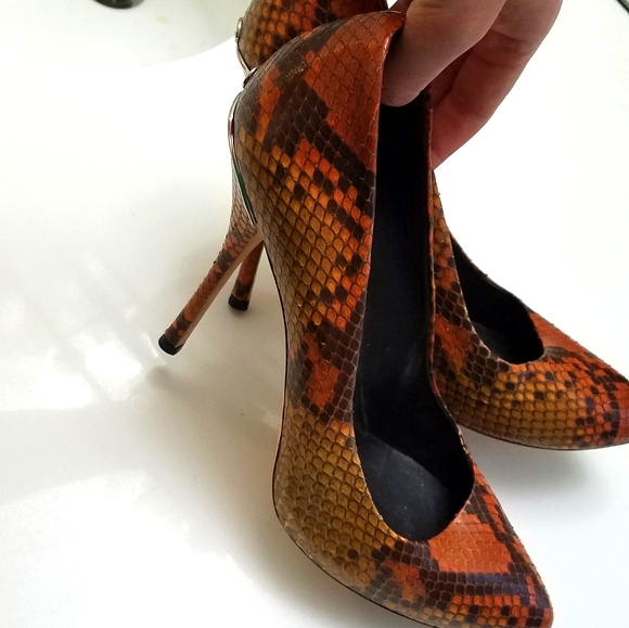 Gucci Snakeskin pumps size 40 - Picture 4 of 5
